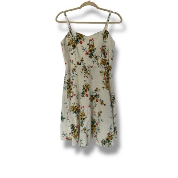 Old Navy Dresses & Skirts - Old Navy Floral Cami Dress Size Medium Linen Blend NWT Sundress